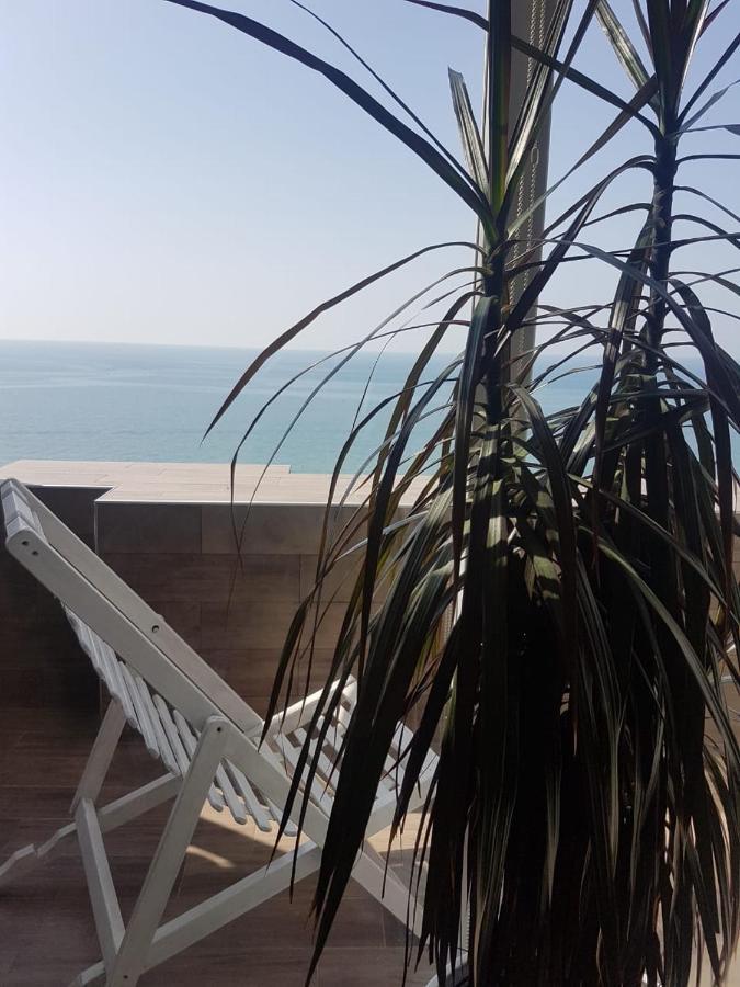 Apartment Magnolia Batumi Exterior photo