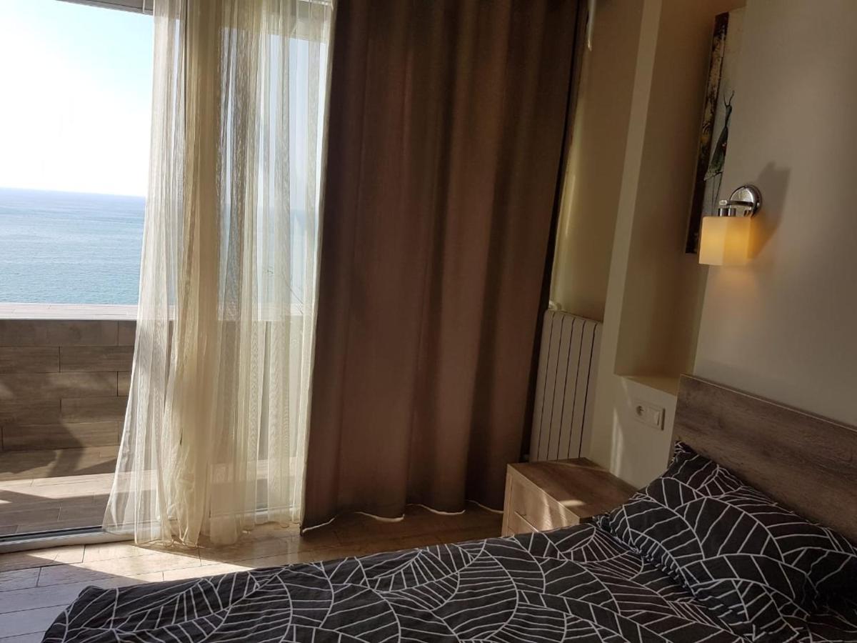 Apartment Magnolia Batumi Exterior photo