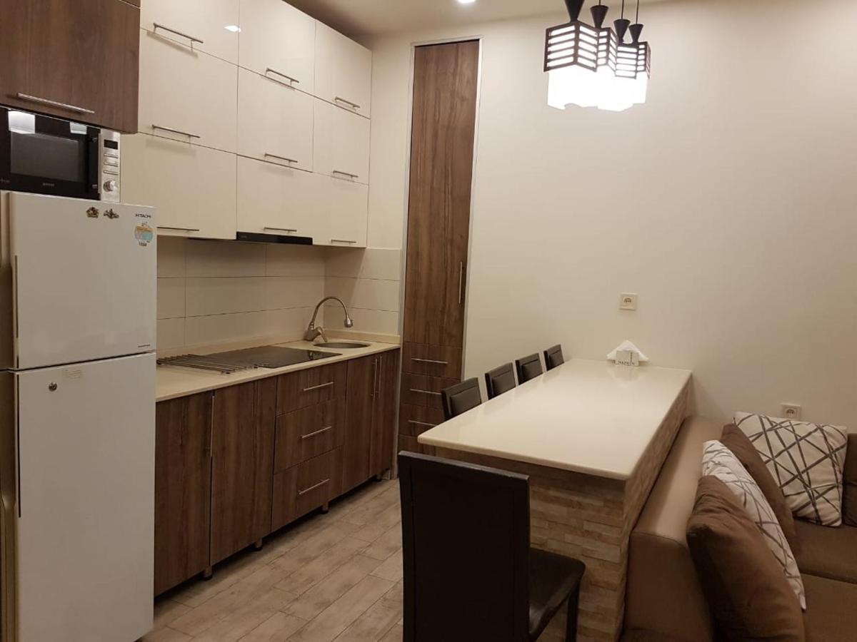Apartment Magnolia Batumi Exterior photo